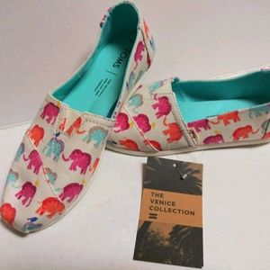 Toms Venice collection shoes NWT size 6